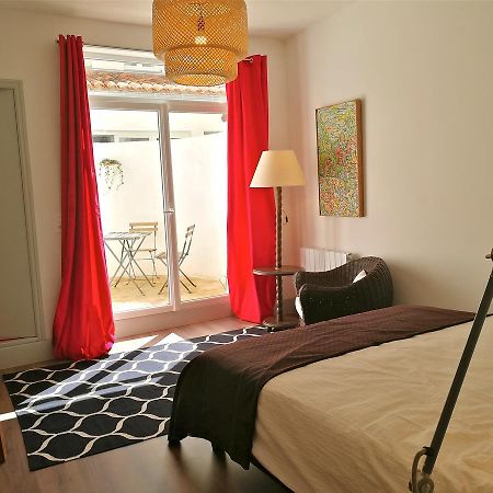 La Loge Du Theatre - Saintes Appartement Buitenkant foto
