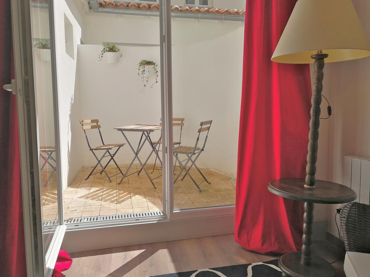 La Loge Du Theatre - Saintes Appartement Buitenkant foto